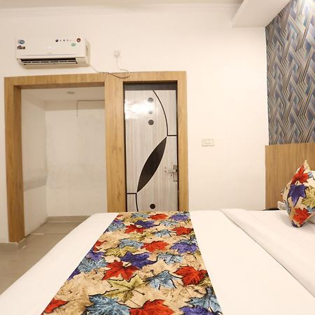 Backpackers - Ink Hotels Delhi Airport By Ss Group Nueva Delhi Exterior foto