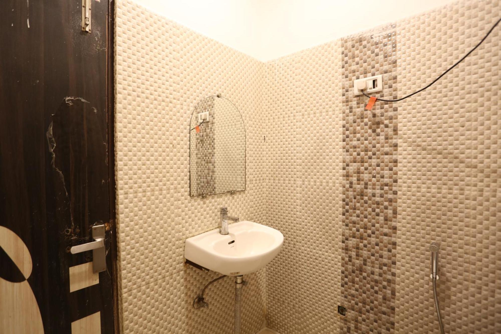 Backpackers - Ink Hotels Delhi Airport By Ss Group Nueva Delhi Exterior foto