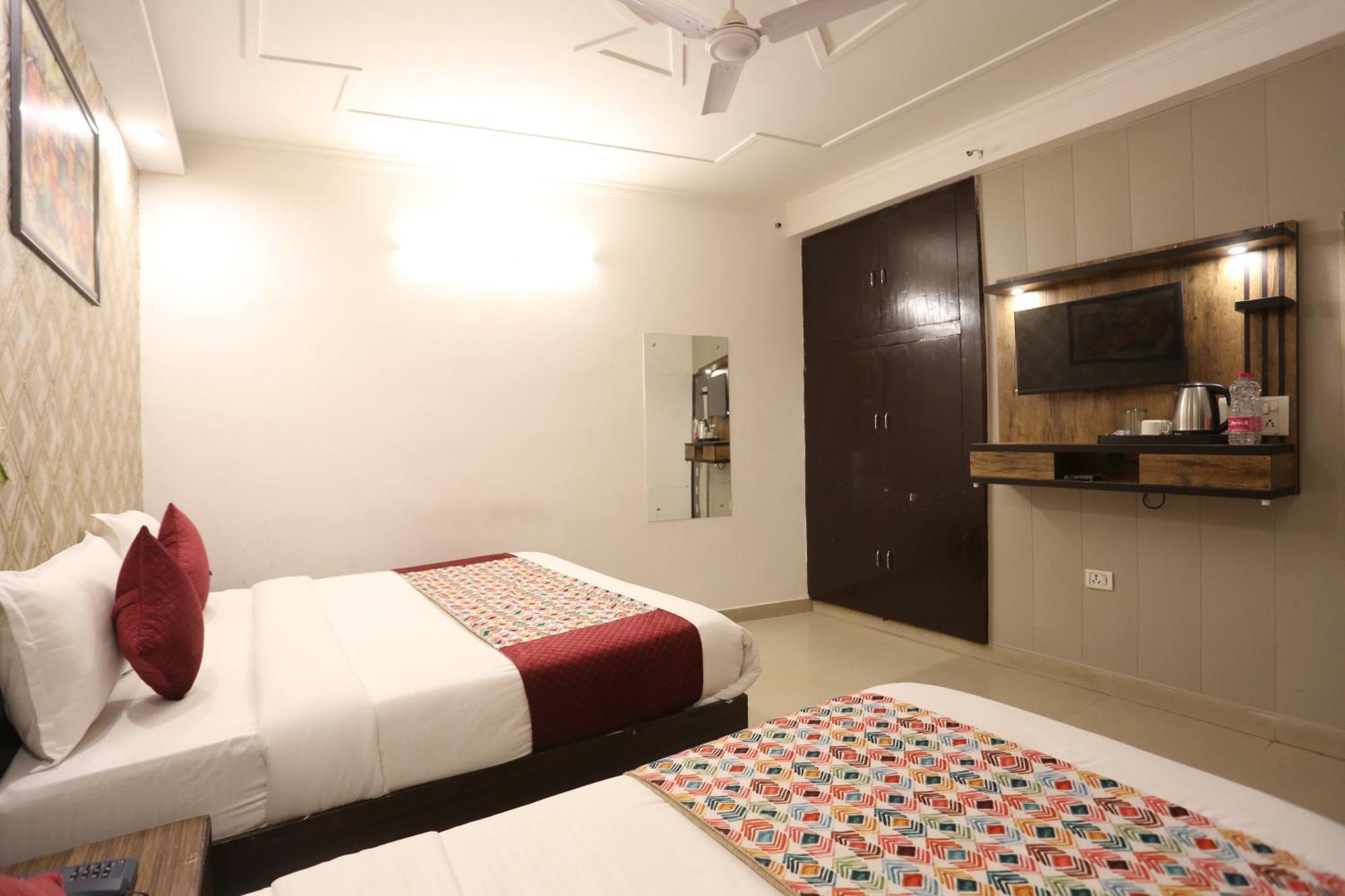 Backpackers - Ink Hotels Delhi Airport By Ss Group Nueva Delhi Exterior foto