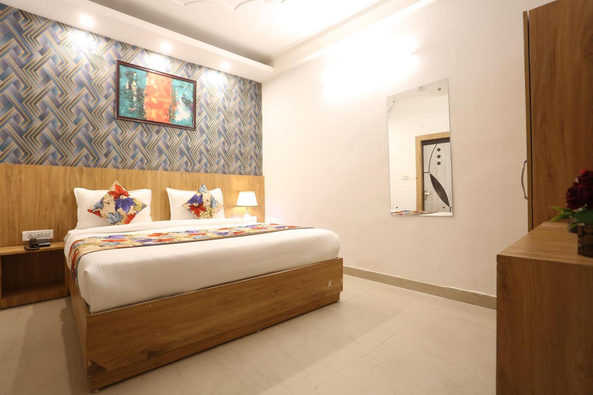 Backpackers - Ink Hotels Delhi Airport By Ss Group Nueva Delhi Exterior foto