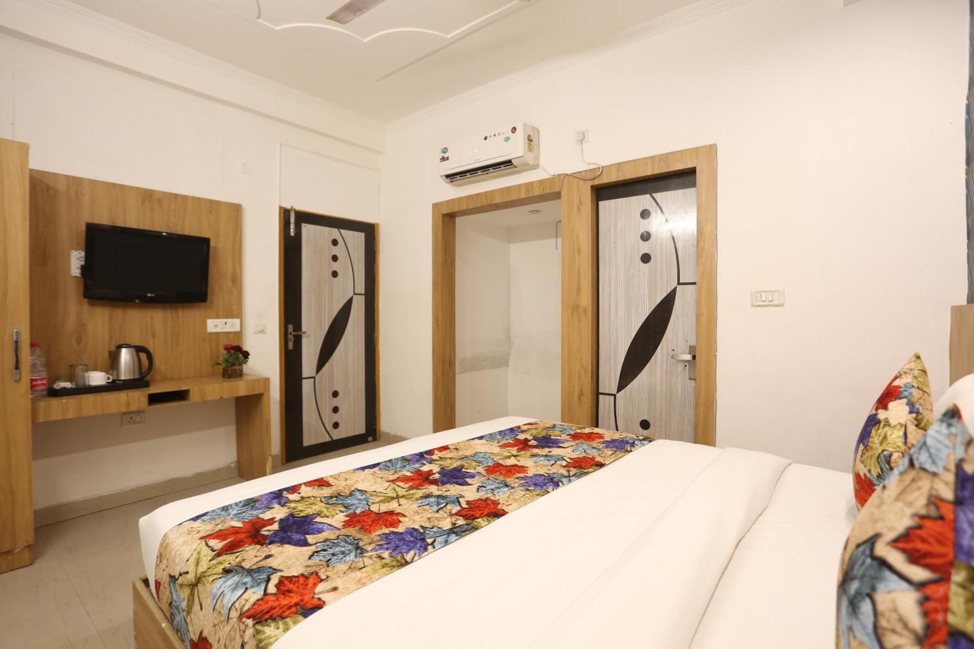 Backpackers - Ink Hotels Delhi Airport By Ss Group Nueva Delhi Exterior foto