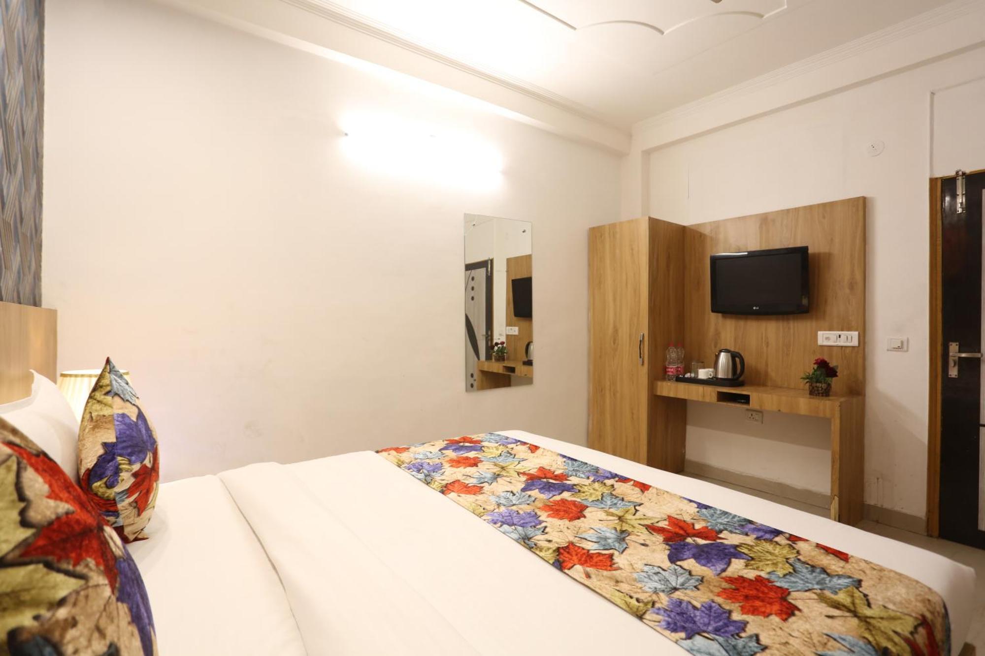 Backpackers - Ink Hotels Delhi Airport By Ss Group Nueva Delhi Exterior foto