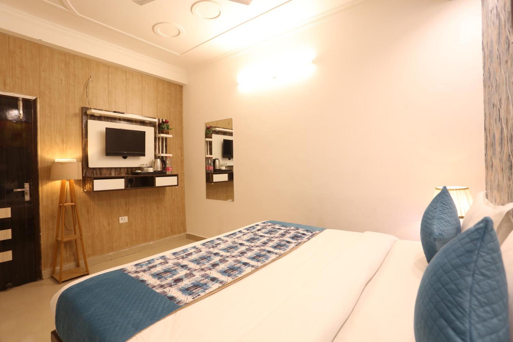 Backpackers - Ink Hotels Delhi Airport By Ss Group Nueva Delhi Exterior foto